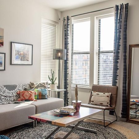 The Guild East Side | Indie Austin Luaran gambar