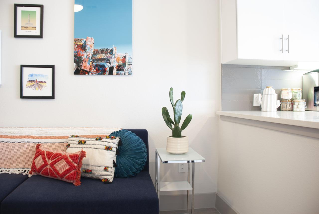 The Guild East Side | Indie Austin Luaran gambar