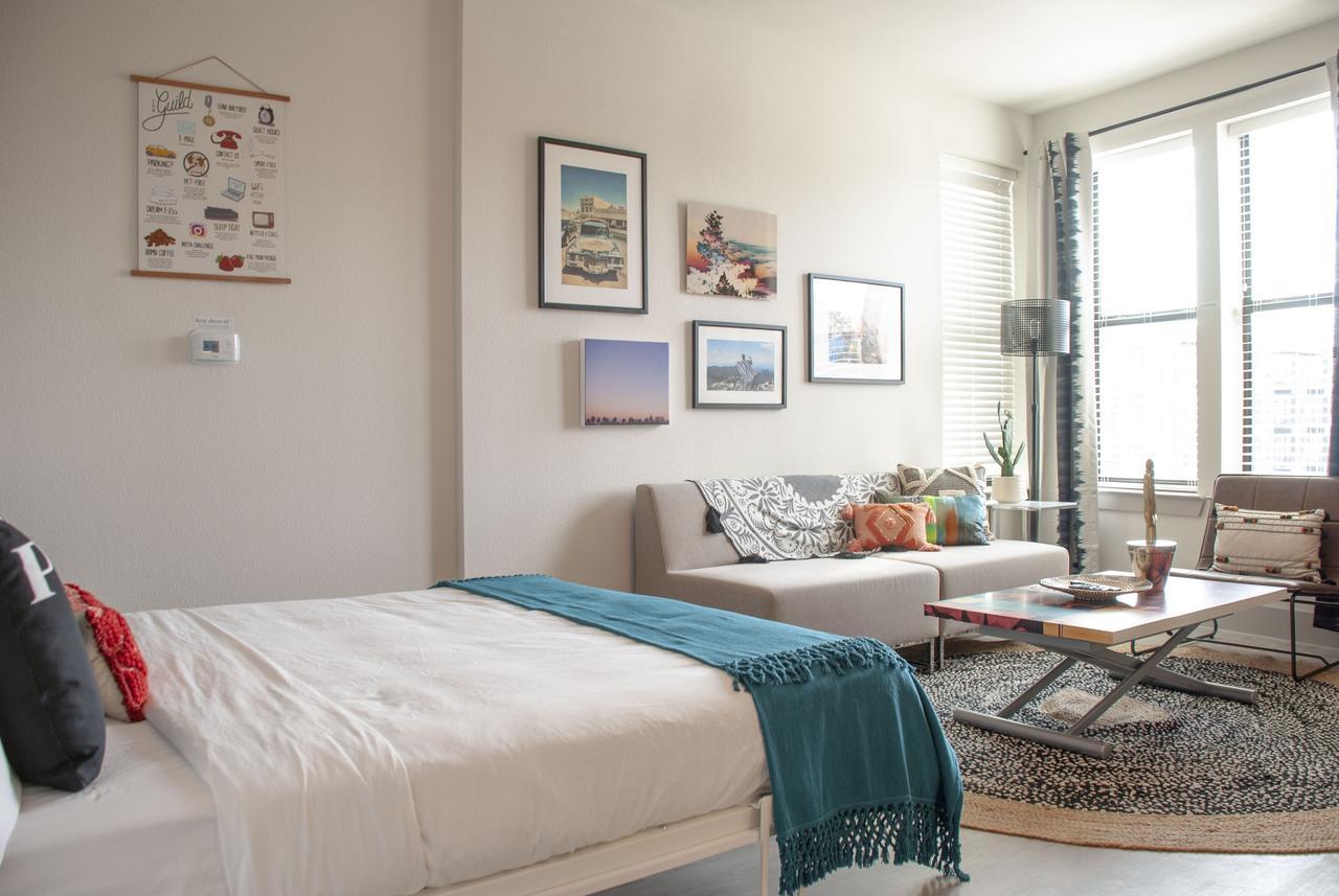 The Guild East Side | Indie Austin Luaran gambar